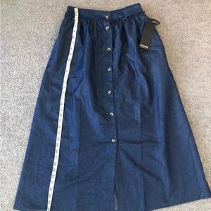 Blue denim skirt maxi size S without tags